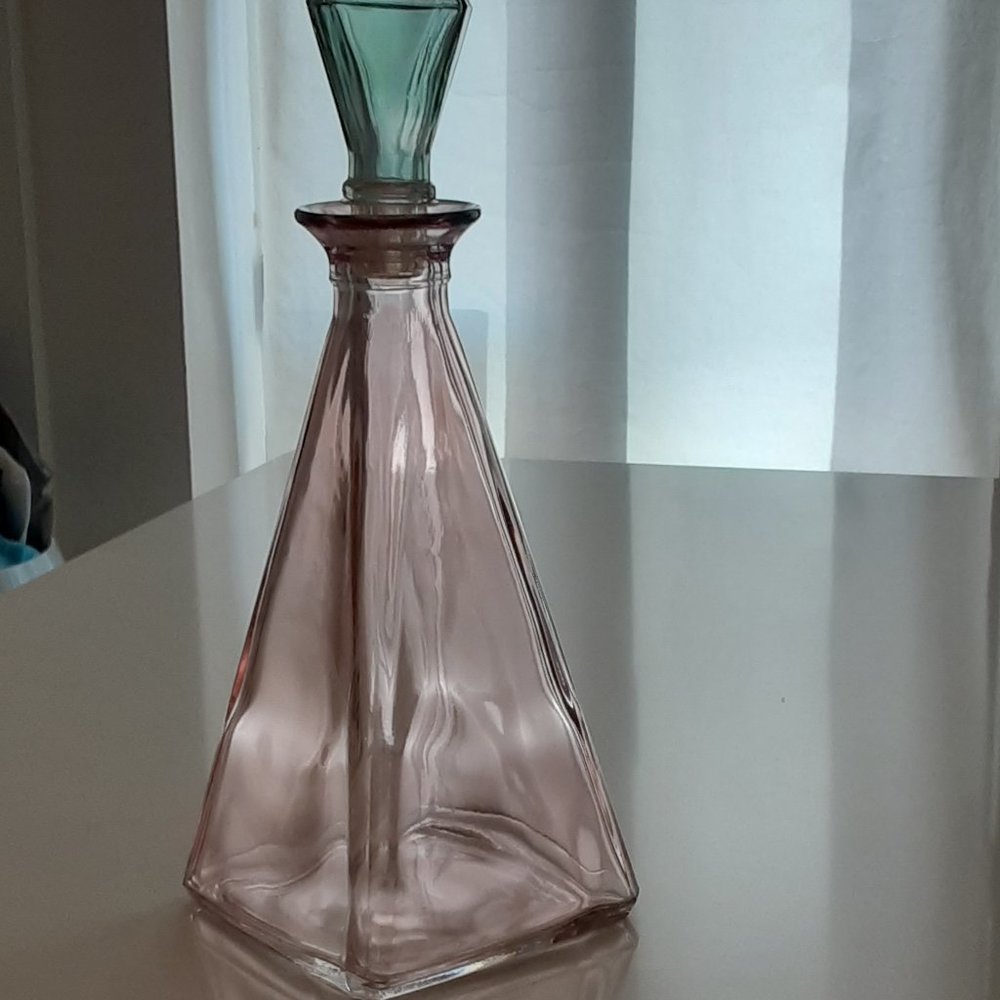 Lovely Glass Decanter - wine or water - made in Italy